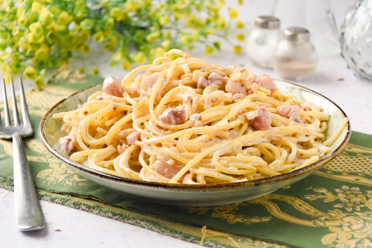 Creamy Pasta Carbonara