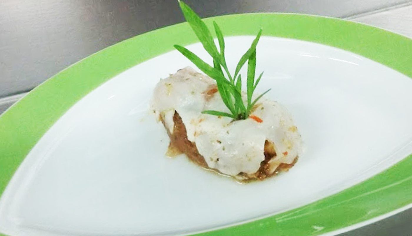 Escaldón and Mojo Croquettes with Sea Bass Sashimi